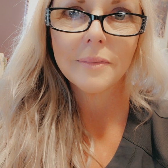 loriyoung70
